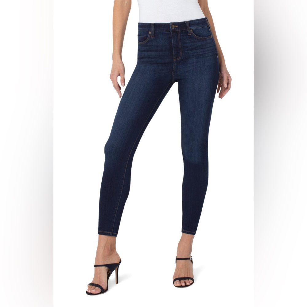 NWT Liverpool Abby High Rise Ankle Skinny Jean